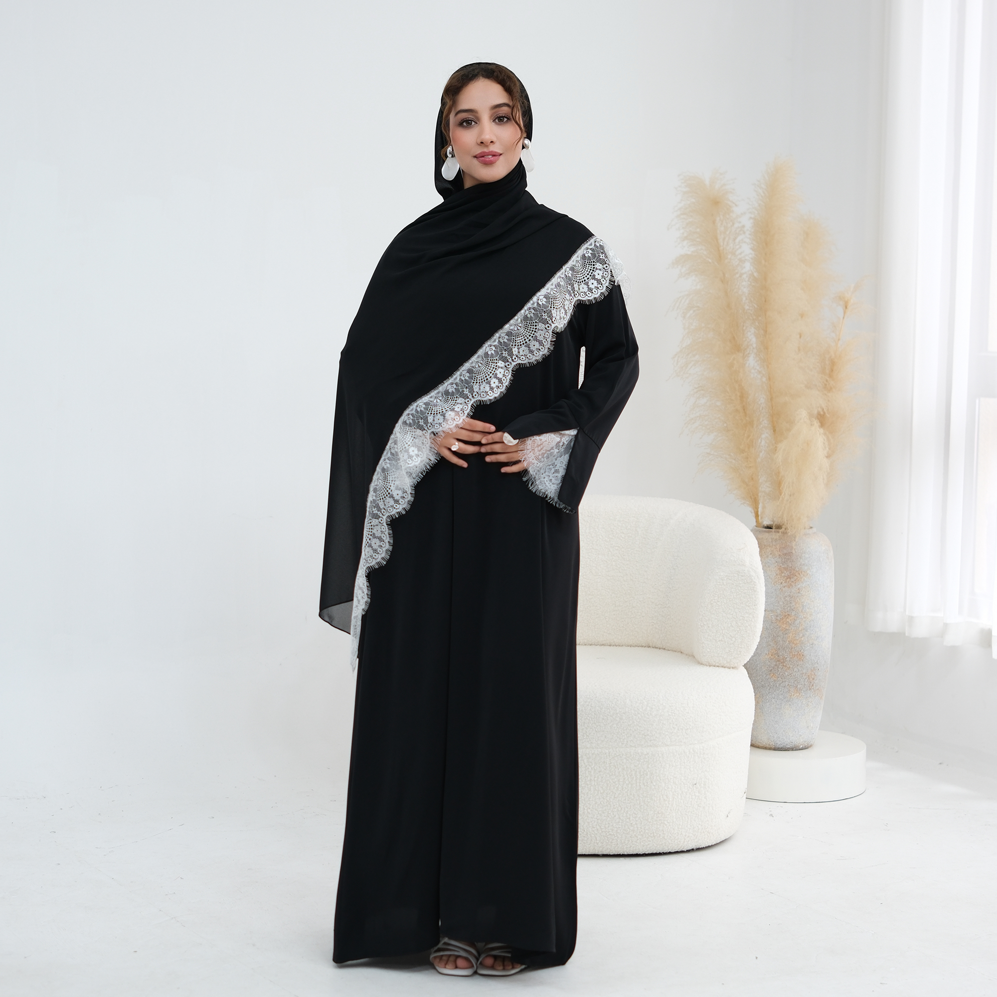 Summer Clothing Hijab - Delicate Lace Trim Regular-Fit Muslimah Abaya