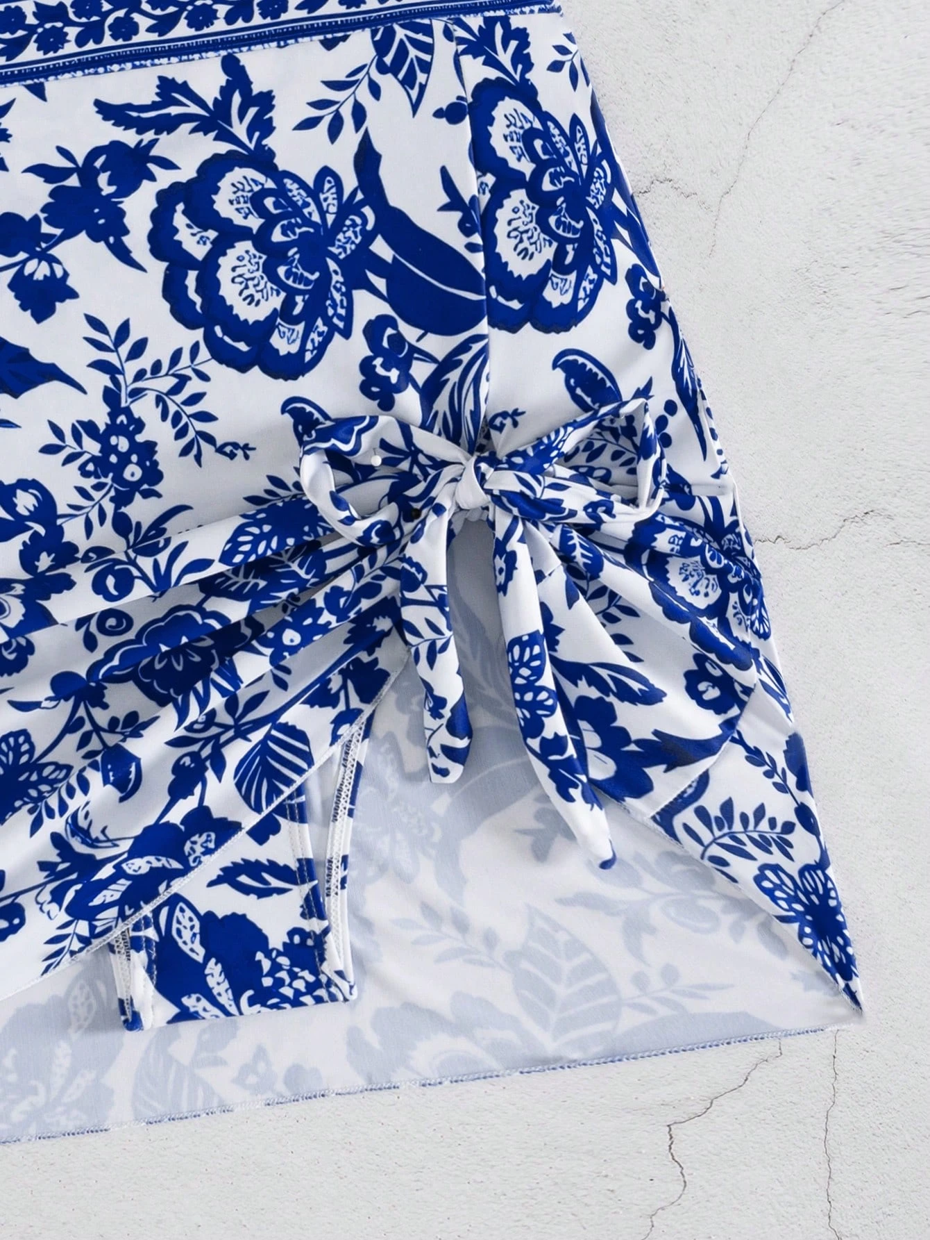 Blue And White Floral Print On - Swimsuit One Piece ulasan dan harga